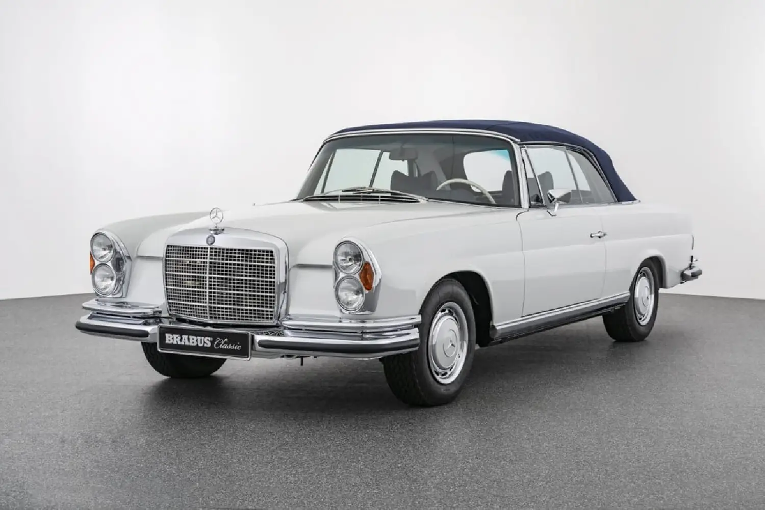 Mercedes-Benz 280 SE 3.5 Cabriolet